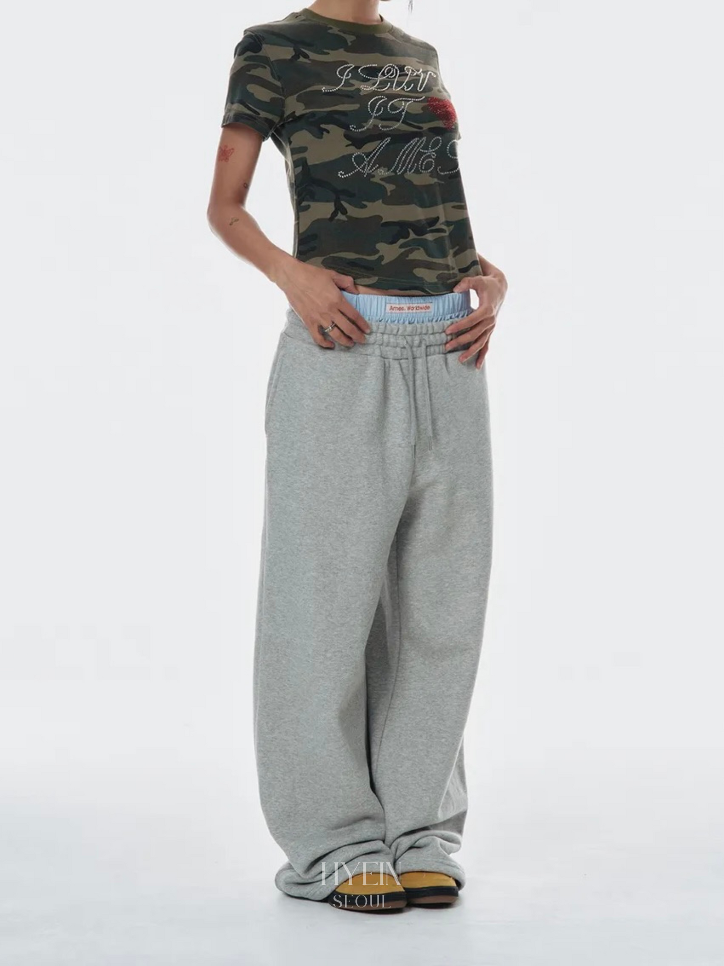 Ames hotfix crop tee camo
