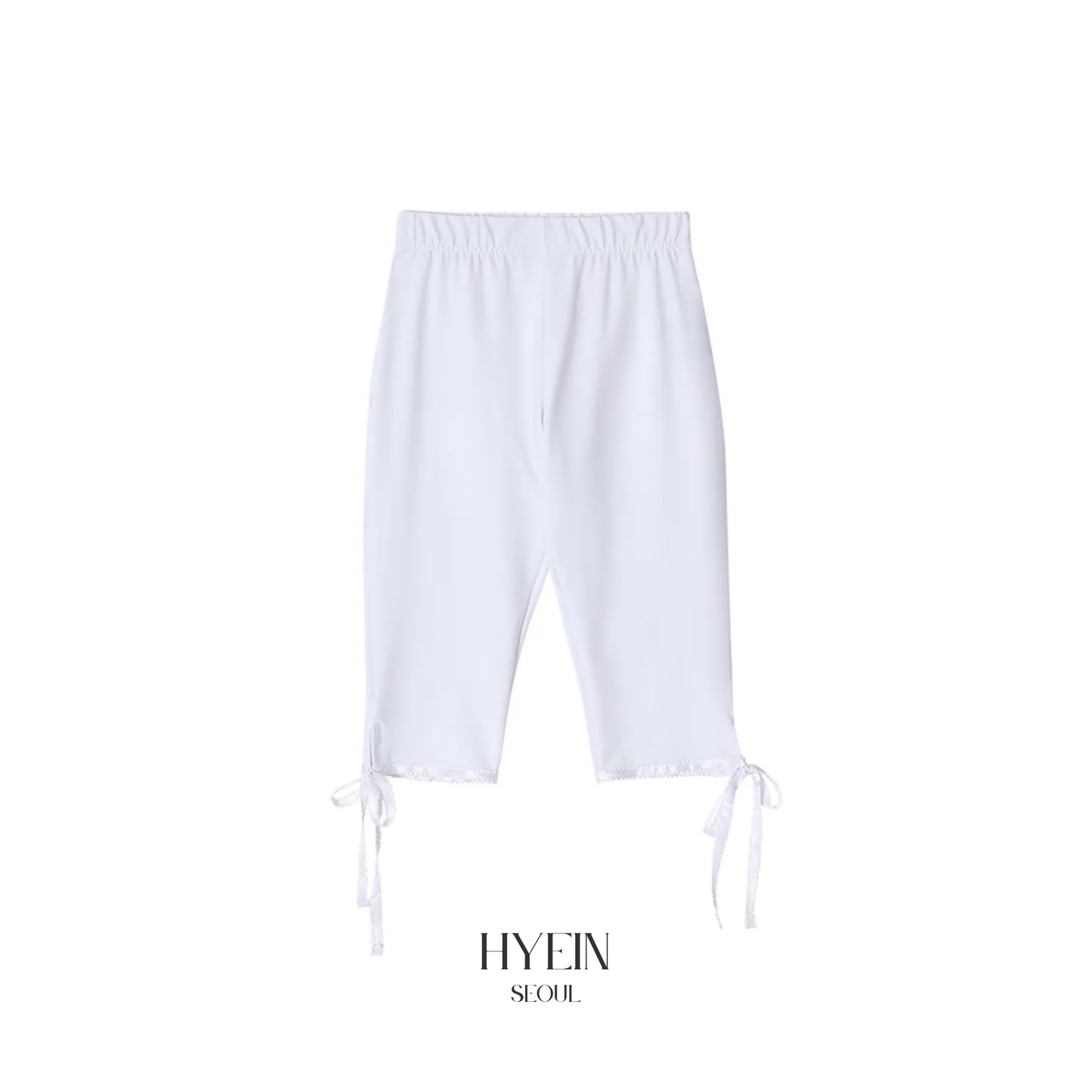 Frill string capri pants / white