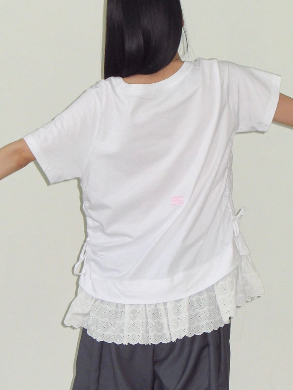 【IVE レイ着用】Torchon lace shirring layered long t shirt