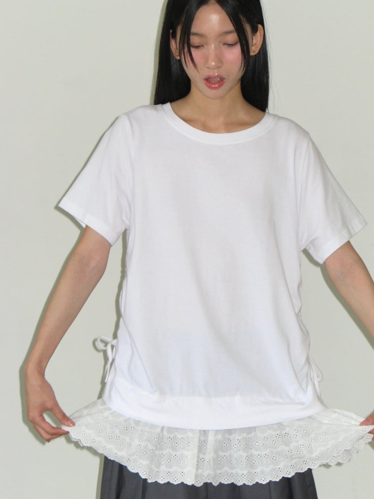 【IVE レイ着用】Torchon lace shirring layered long t shirt