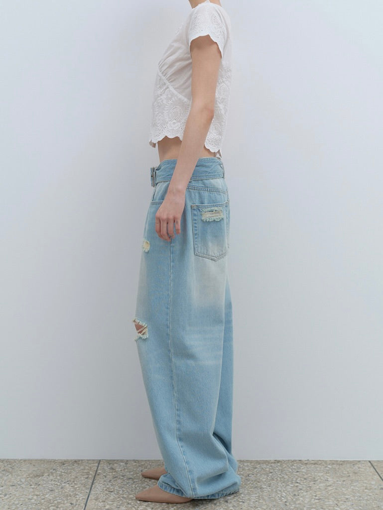 Belted damage wide jeans / washed blue【Hearts2Hearts(H2H) イアン着用】