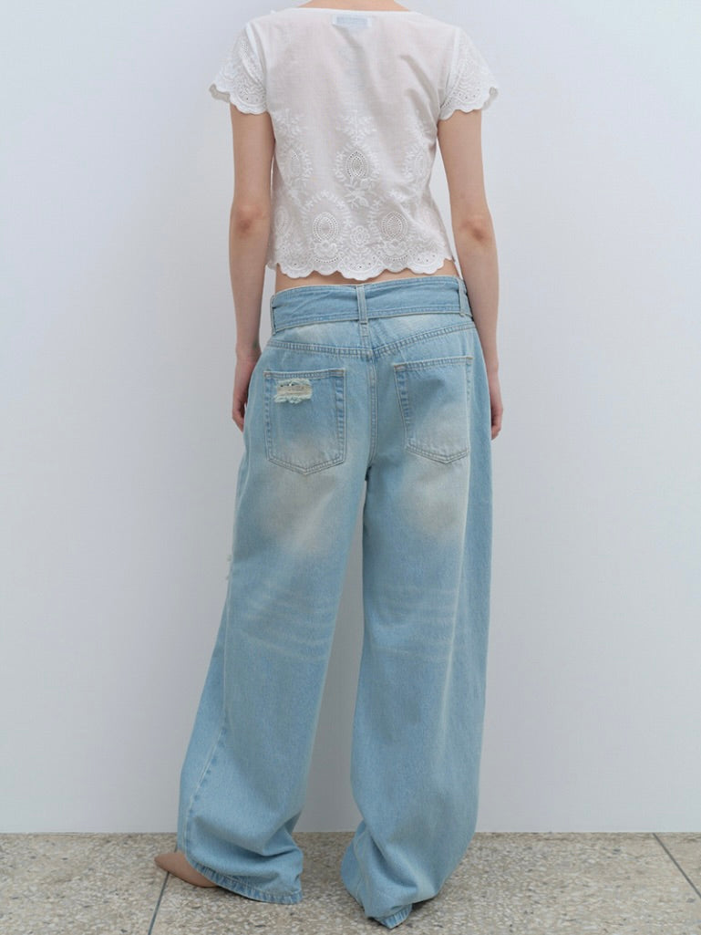 Belted damage wide jeans / washed blue【Hearts2Hearts(H2H) イアン着用】