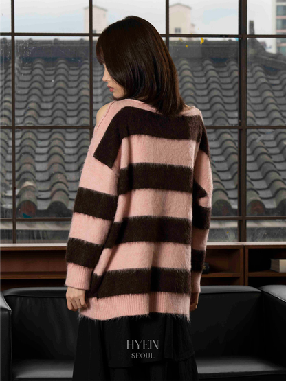 Block stripe off-shoulder knit【NMIXX sullyoon】