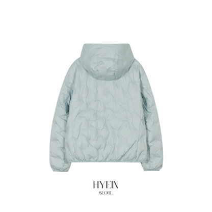 Bonded dot down jacket / blue【ILLIT モカ着用】