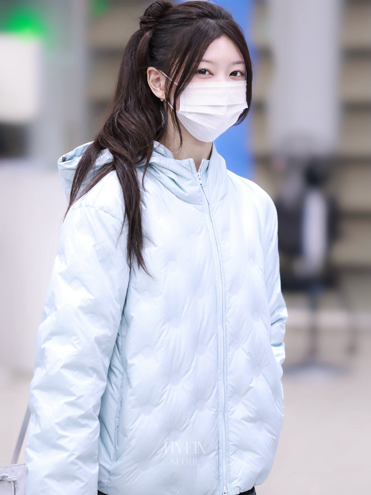 Bonded dot down jacket / blue【ILLIT モカ着用】