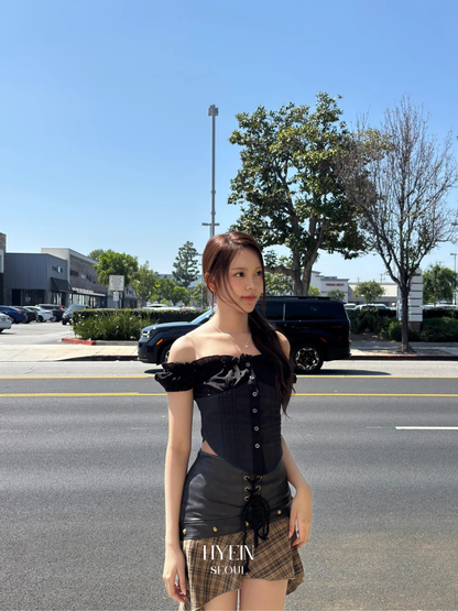 Cindy shirt top / black【Hearts2Hearts(H2H) カルメン着用】