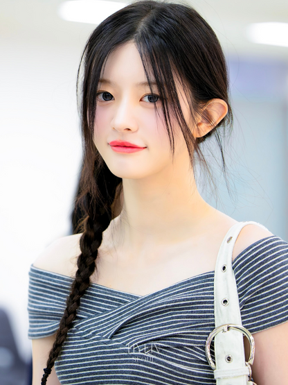 Cross over off shoulder top / grey【ILLIT ミンジュ着用】