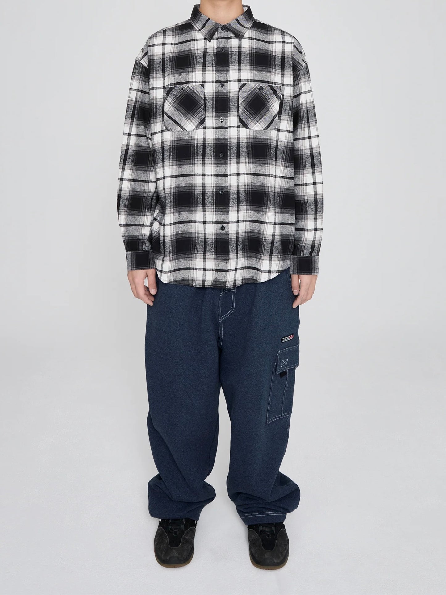 Flannel check shirt / black【LE SSERAFIM kazuha】