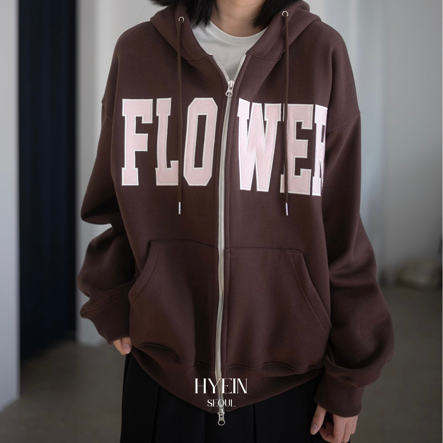 Flower zip up hood / brown【ILLIT ウォンヒ着用】