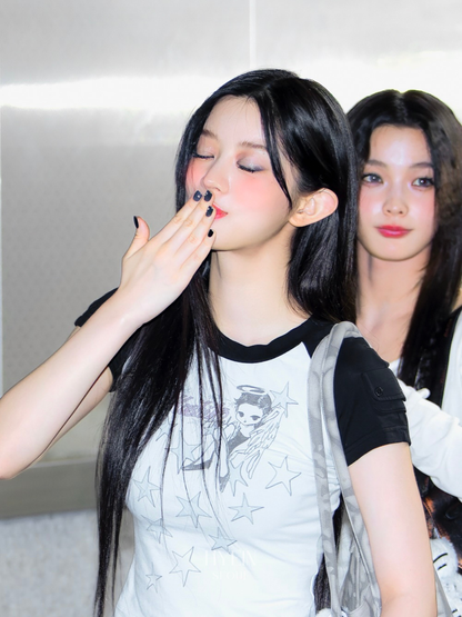 【ILLIT ミンジュ着用】Kashiko angelic pocket raglan t shirt