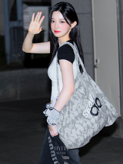 【ILLIT ミンジュ着用】Kashiko angelic pocket raglan t shirt