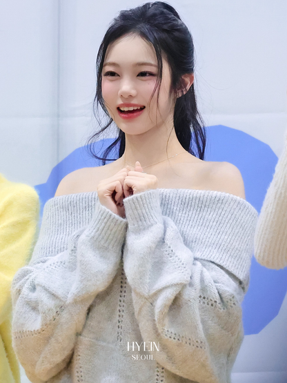 Kened punching off-shoulder wool knit / gray【Hearts2Hearts(H2H) ian】