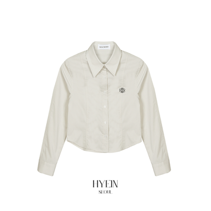 Minimal pintuck wrinkle free shirt / beige