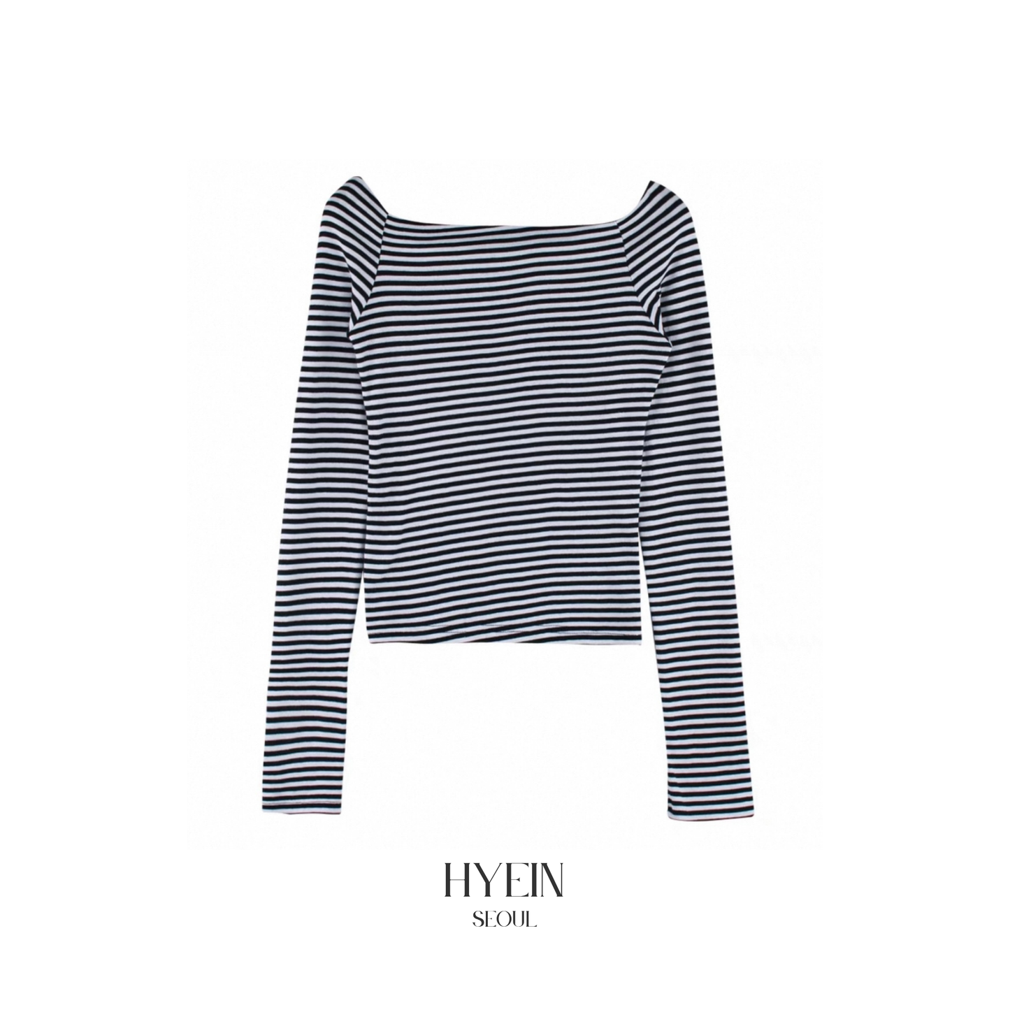 Off-shoulder stripe top【aespa カリナ着用】