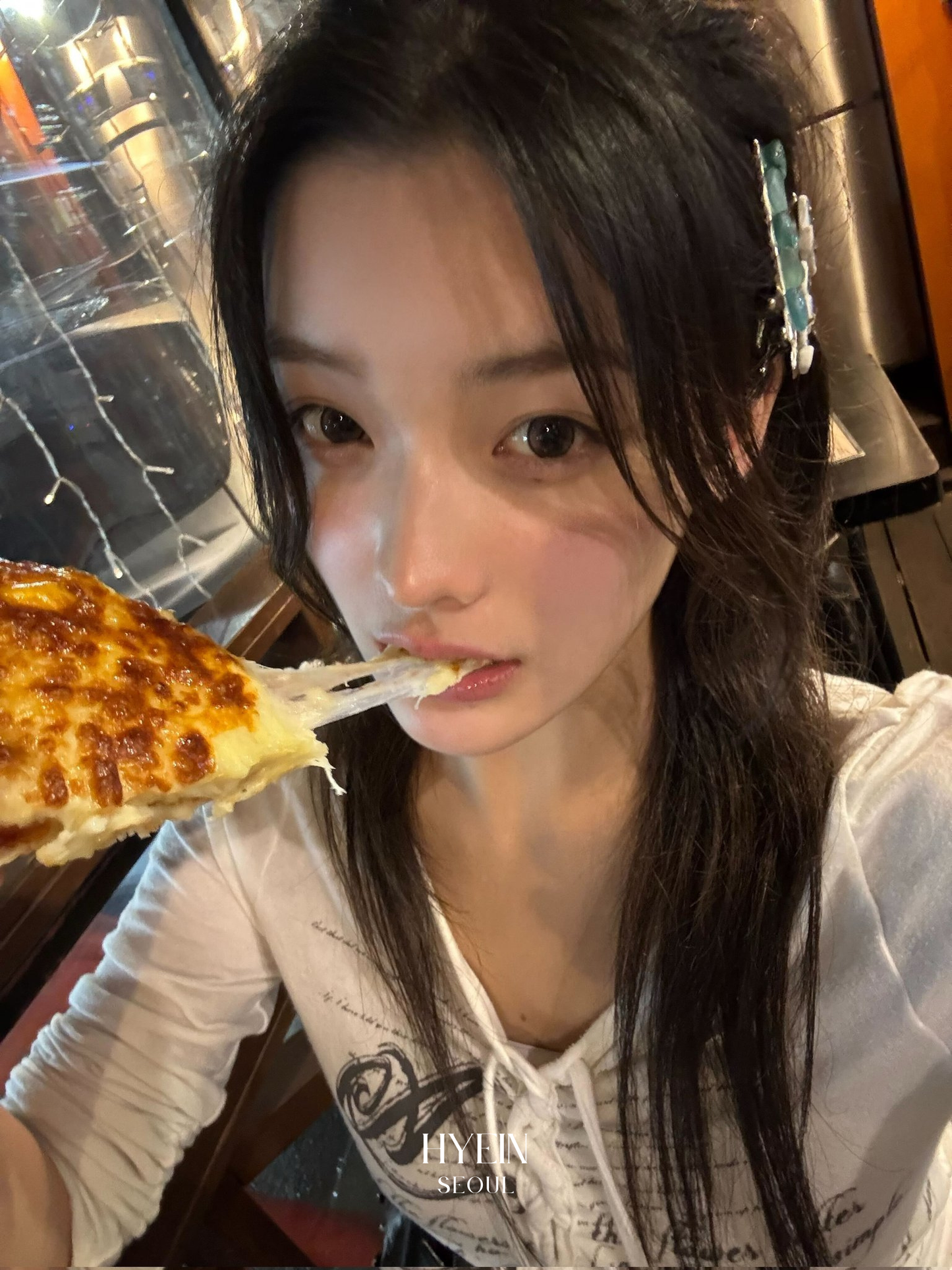 Pale print lace up long sleeve top / white【ILLIT イロハ着用】