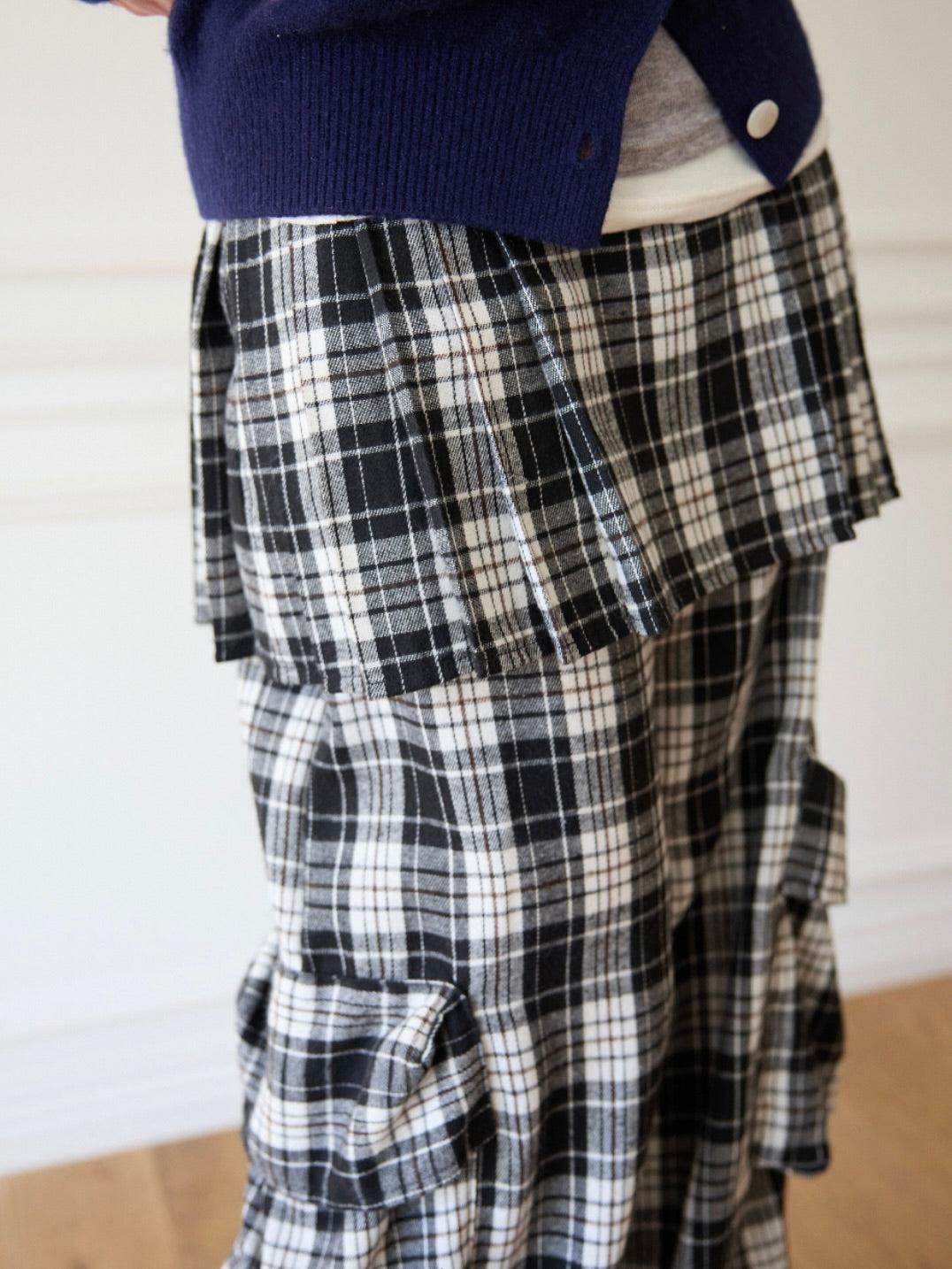 【ILLIT モカ着用】Penelope skirt pants