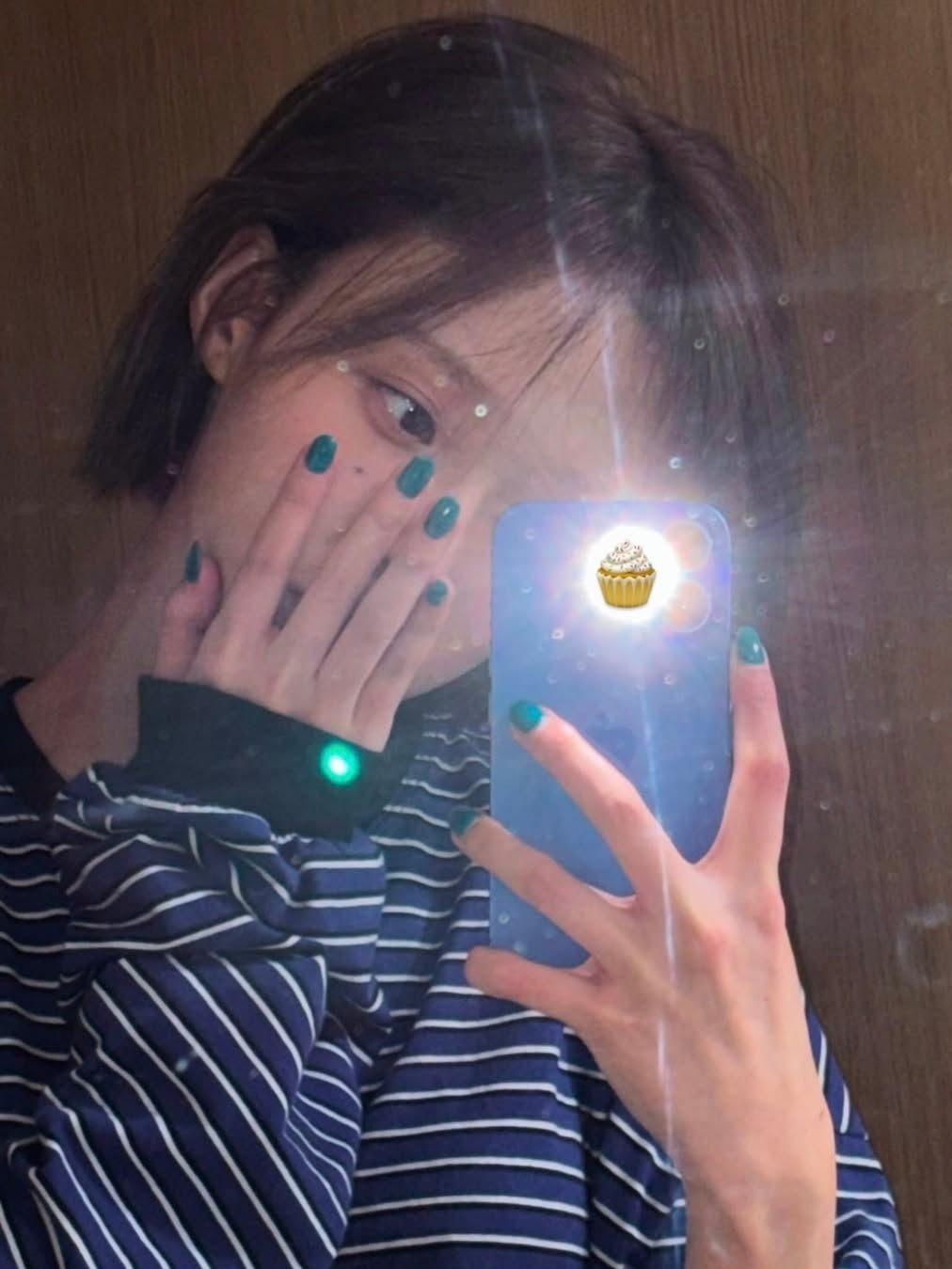 ★aespa ウィンター着用★VANISHMENT Pocket stripe long sleeve aespa ウィンター着用】Pocket stripe supersize long sleeve t