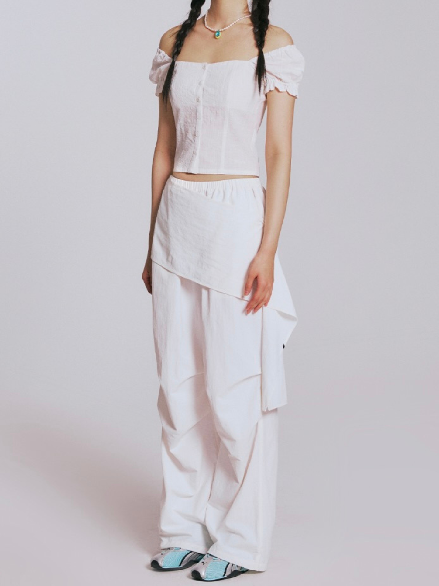Puff sleeve blouse / white【Hearts2Hearts(H2H) イアン着用】