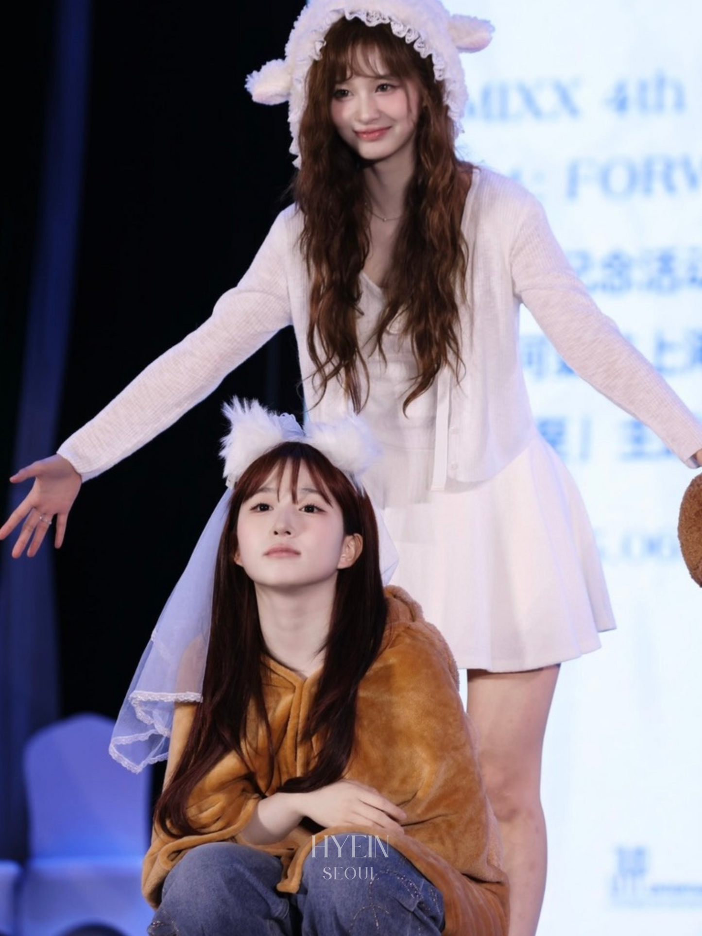 Rose flare dress / ivory