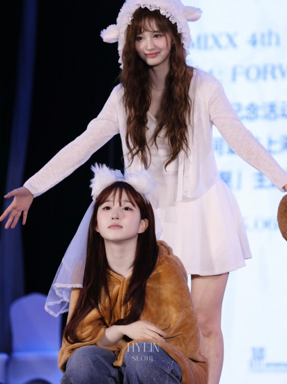 Rose flare dress / ivory