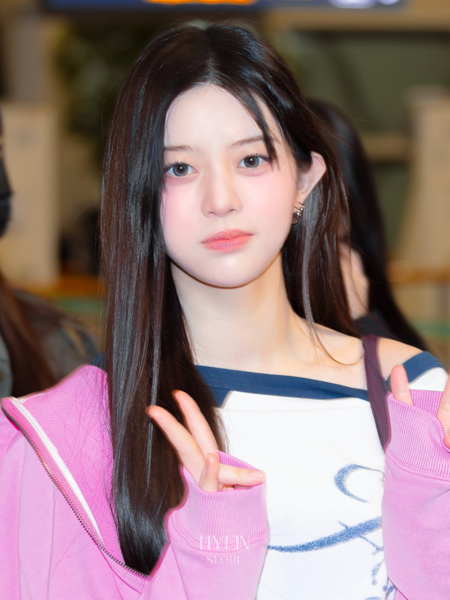 【ILLIT ミンジュ着用】Stardust raglan long sleeve / navy