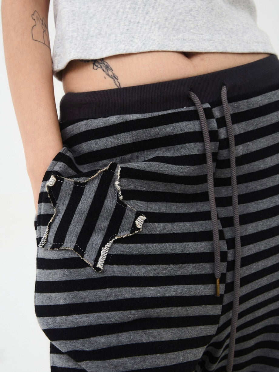 Stripe big sweatpants【ILLIT モカ着用】