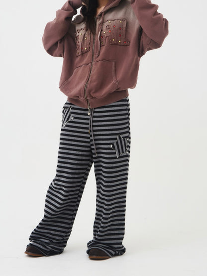 Stripe big sweatpants【ILLIT モカ着用】