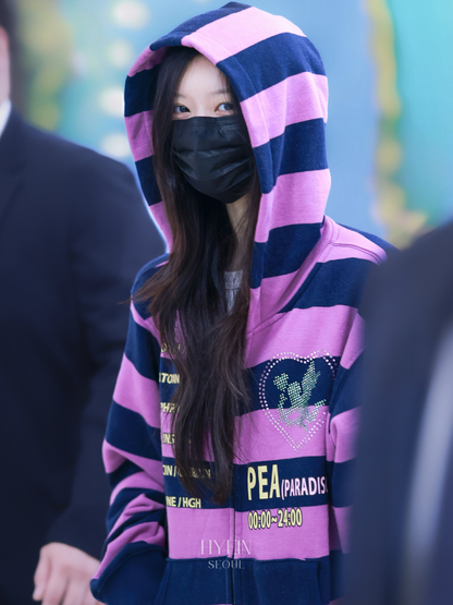 Time table hooded zip up / purple【ILLIT モカ着用】