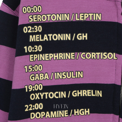 Time table hooded zip up / purple【ILLIT モカ着用】