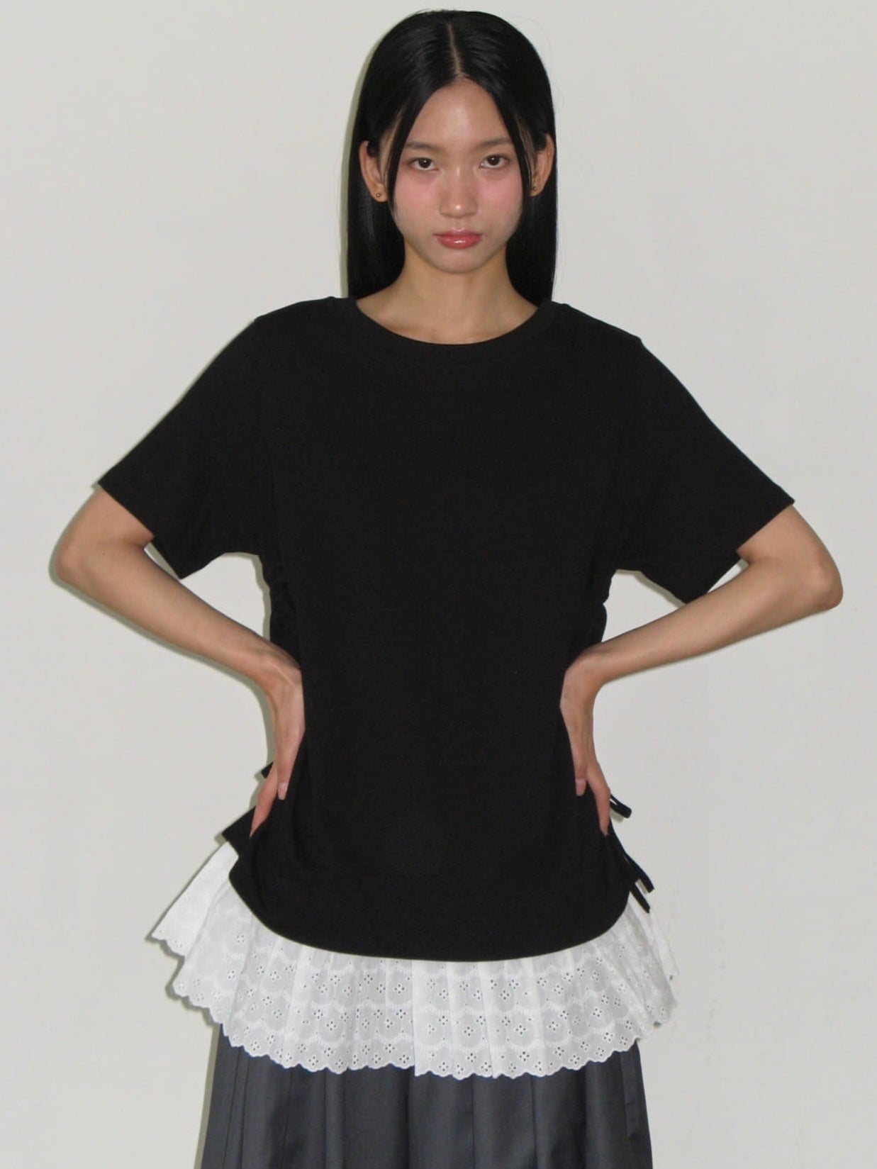 【IVE レイ着用】Torchon lace shirring layered long t shirt