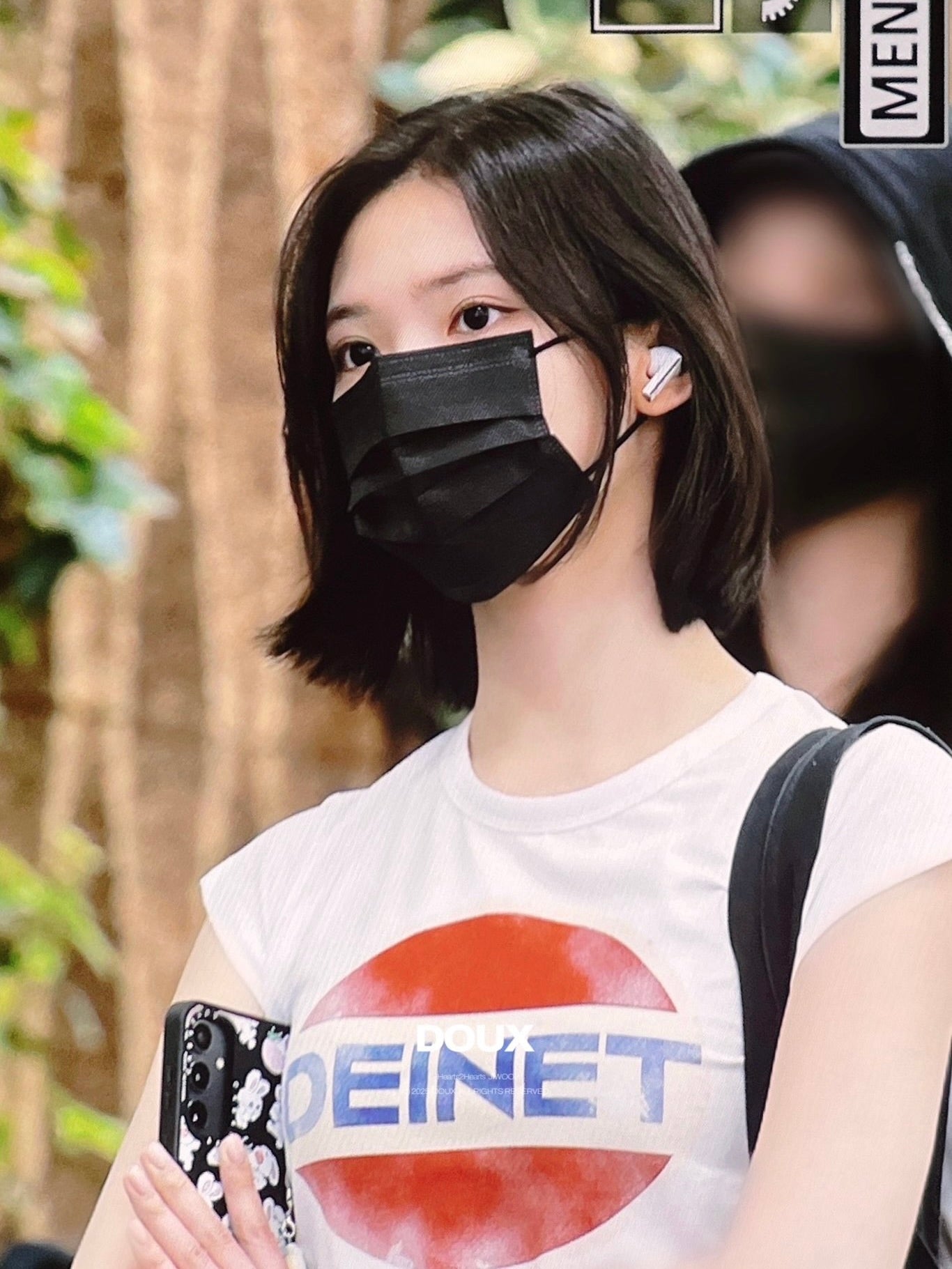 韓国ファッション【DEINET】VINTAGE GRAPHIC CROPPED T-SHIRTS Vintage graphic cropped t-shirts in white – hyein